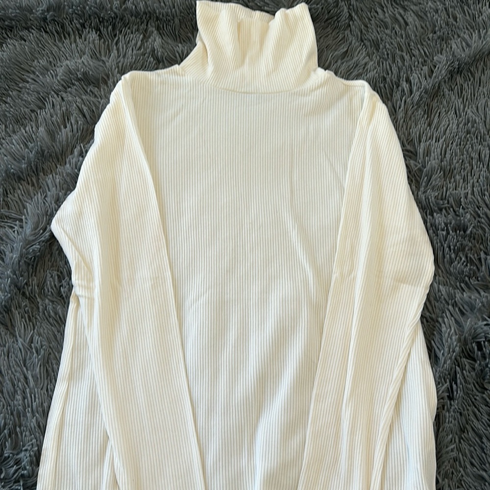 Old Navy ribbed turtleneck